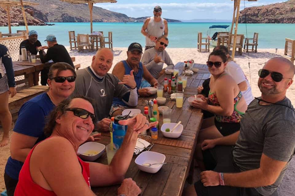 Liveaboard diving experience with SXT Adventures